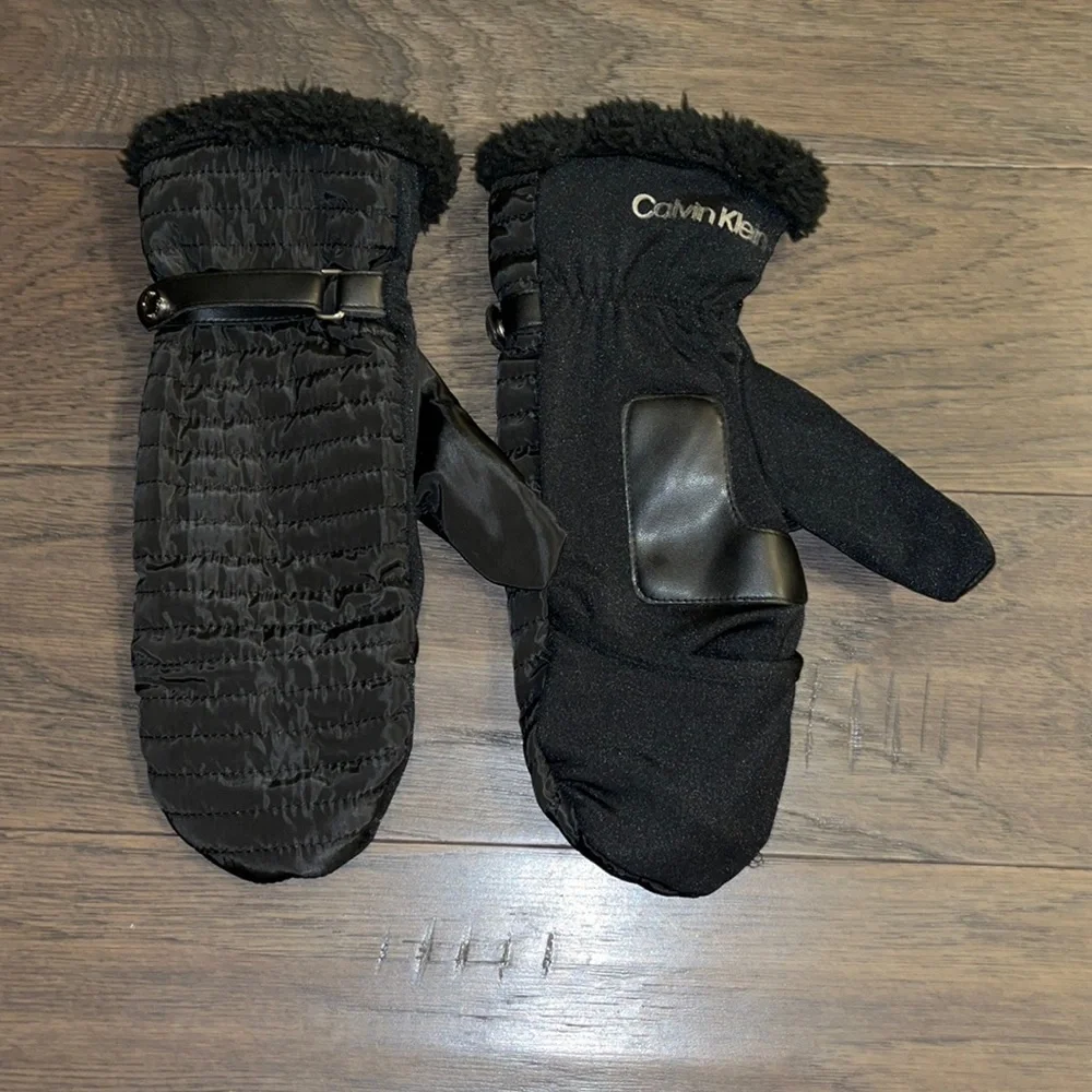 CALVIN KLEIN Black stitched Fleece Lined new Women's Mittens Mitts L/XL glovess